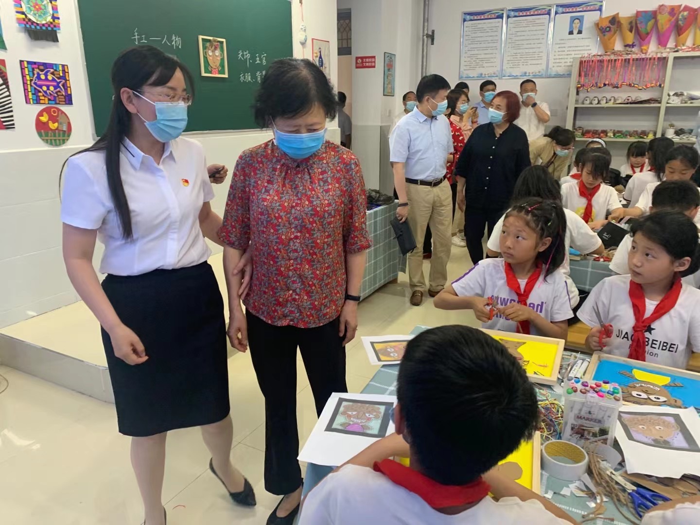 大理活动在学校.jpg